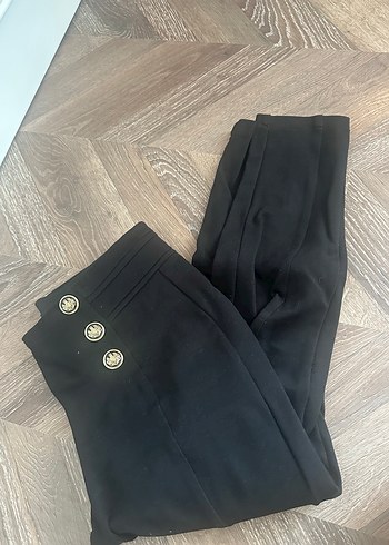 Düğmeli Siyah Kadın Kumaş Pantolon