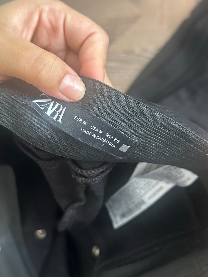 Düğmeli Siyah Kadın Kumaş Pantolon - Görsel 2