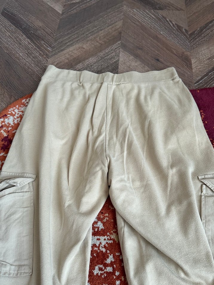 Bej Kemerli Kadın Bol Kesim Pantolon - Görsel 4