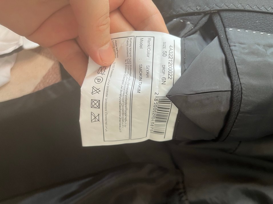 Siyah Düğmeli Yelekli Takım Elbise - Görsel 5