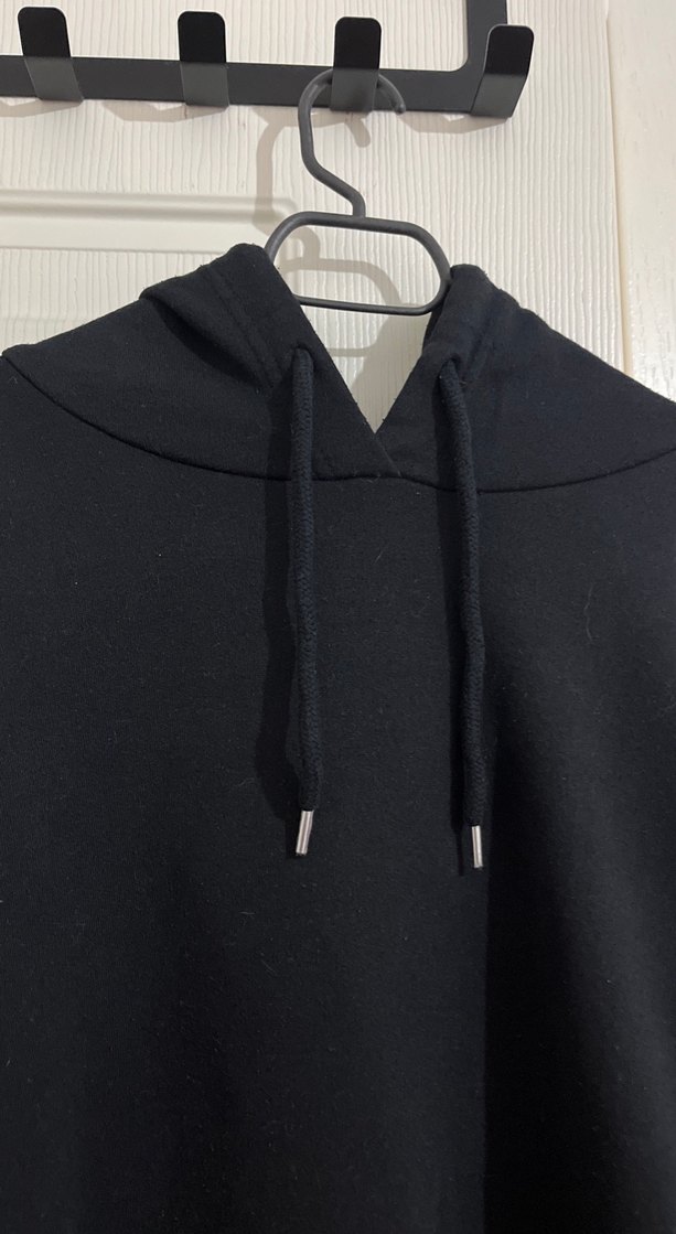 Siyah Kapüşonlu Kadın Sweatshirt - Görsel 3