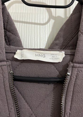 Gri Kapüşonlu Fermuarlı Kadın Ceket - Görsel 2