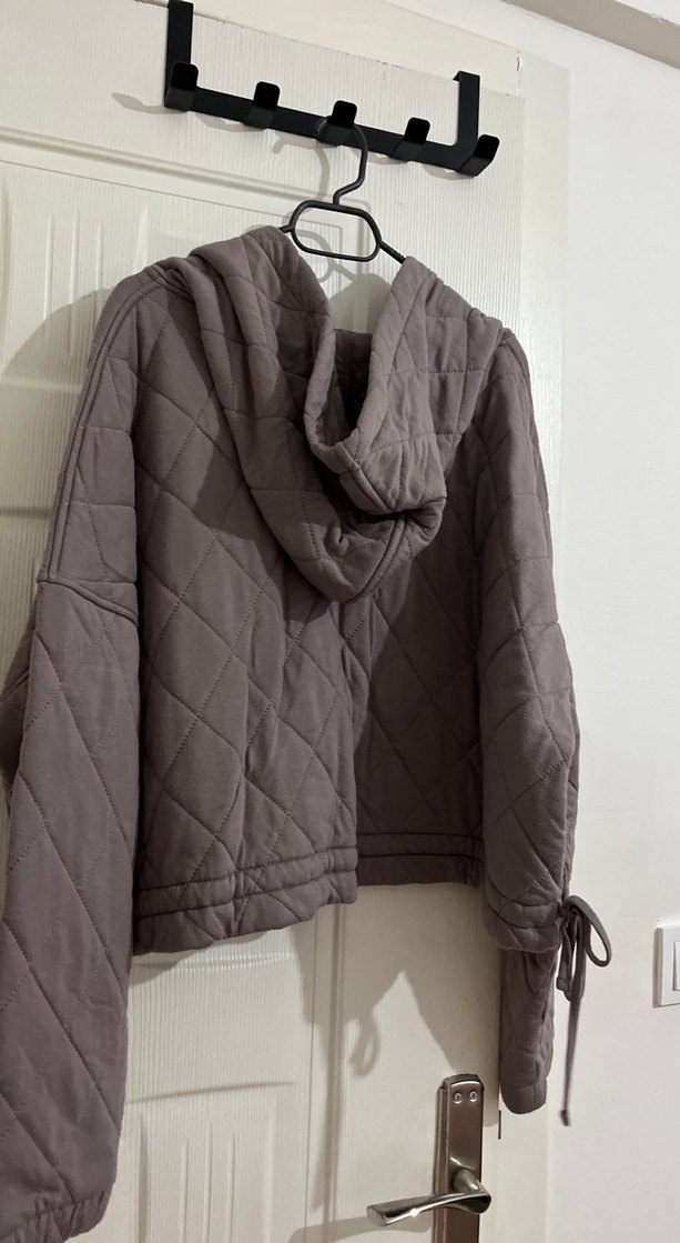 Gri Kapüşonlu Fermuarlı Kadın Ceket - Görsel 4