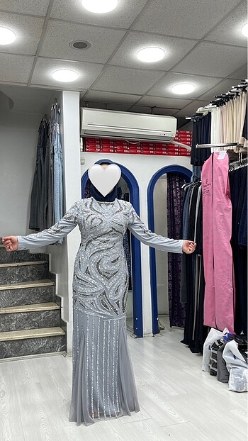 Diğer Gri balık model abiye şalı ile birlikte