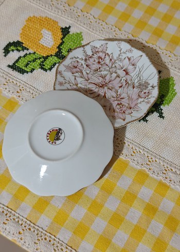 Çiçek Desenli vintage çay tabağı - Görsel 3