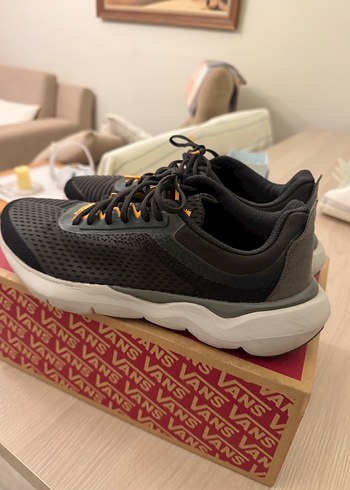 Decatlhon spor yürüyüş ayakkabısı - Görsel 3