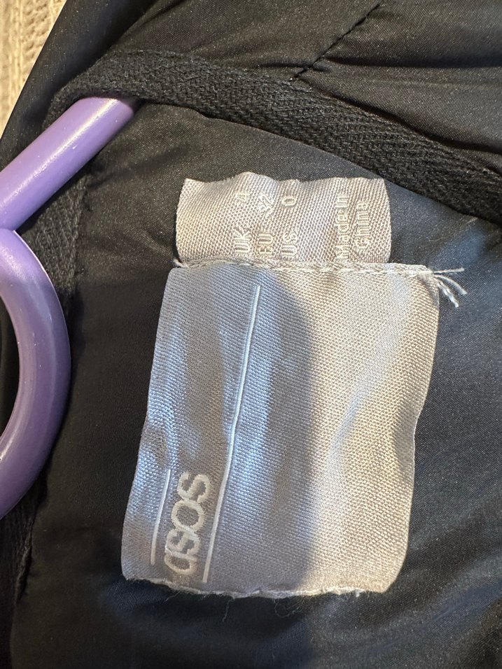 Siyah Düğmeli Uzun Kadın Mont - Görsel 3