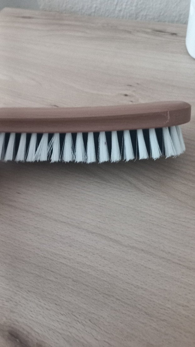 Bej Gri Elbise Fırçası - Görsel 2