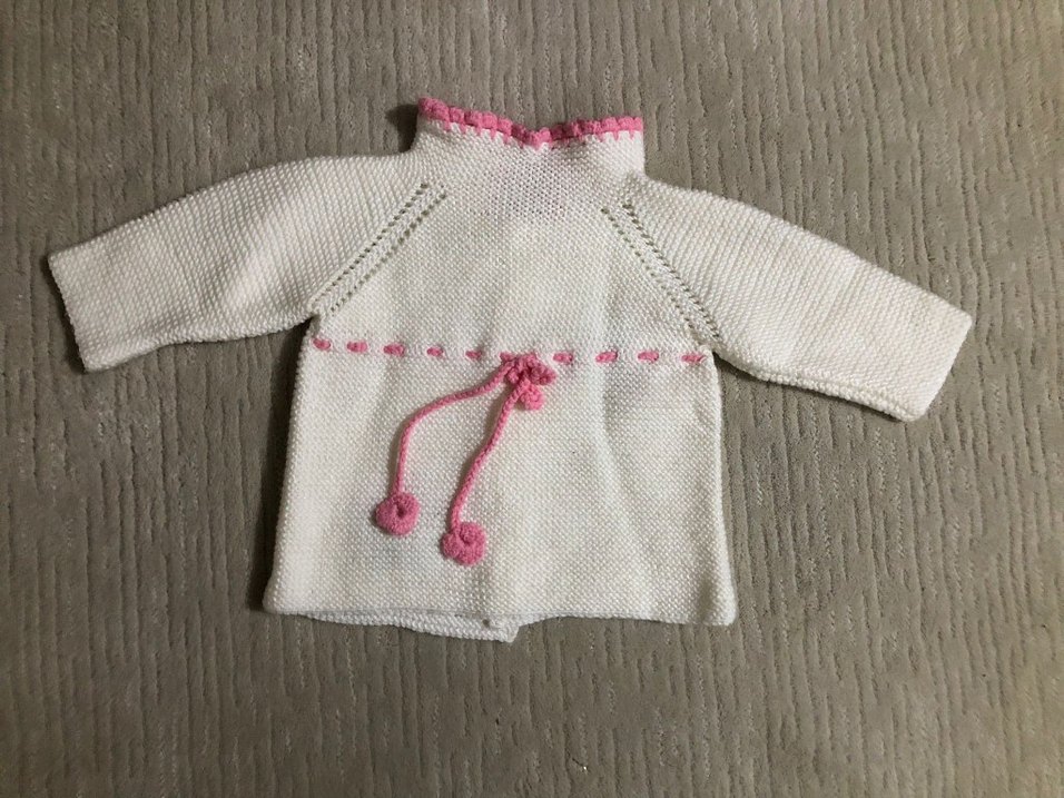 Nakışlı Beyaz Kız Çocuk Örgü Hırka - Görsel 2