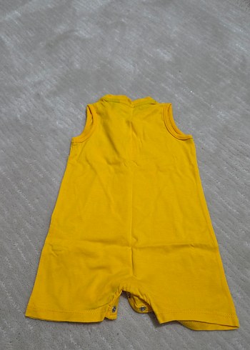 Sarı Erkek Bebek Kolsuz Tulum - Görsel 3