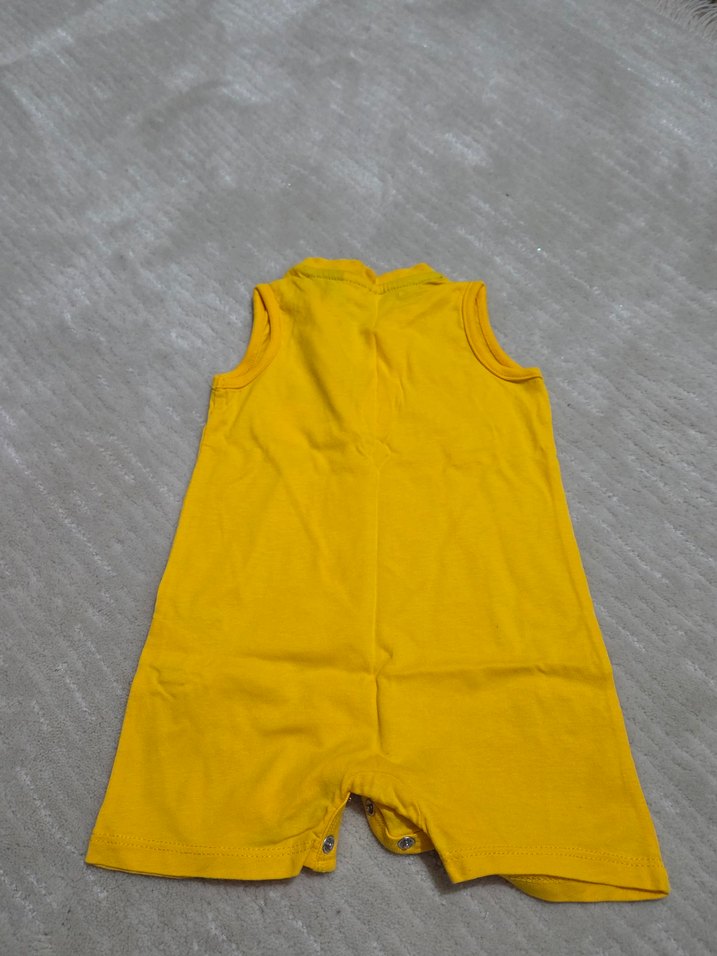 Sarı Erkek Bebek Kolsuz Tulum - Görsel 3