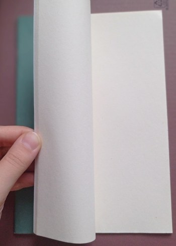 4 tane çizgisiz az yapraklı defter ve fosforlu kalem seti