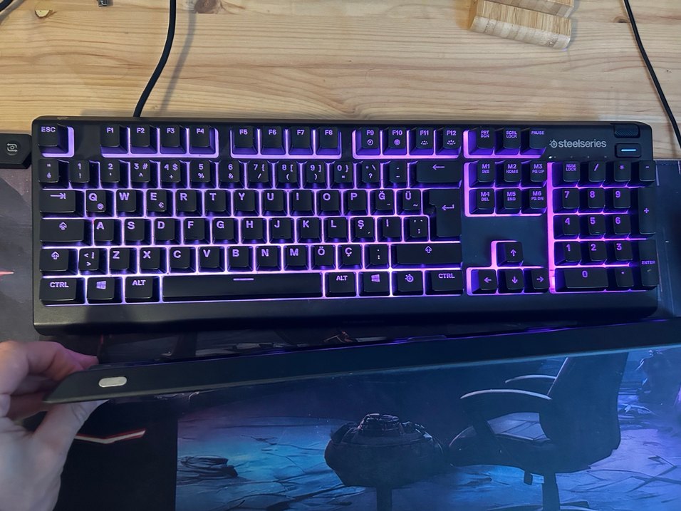 Steelseries Apex 3 Türkçe RGB Gaming Klavye - Görsel 4