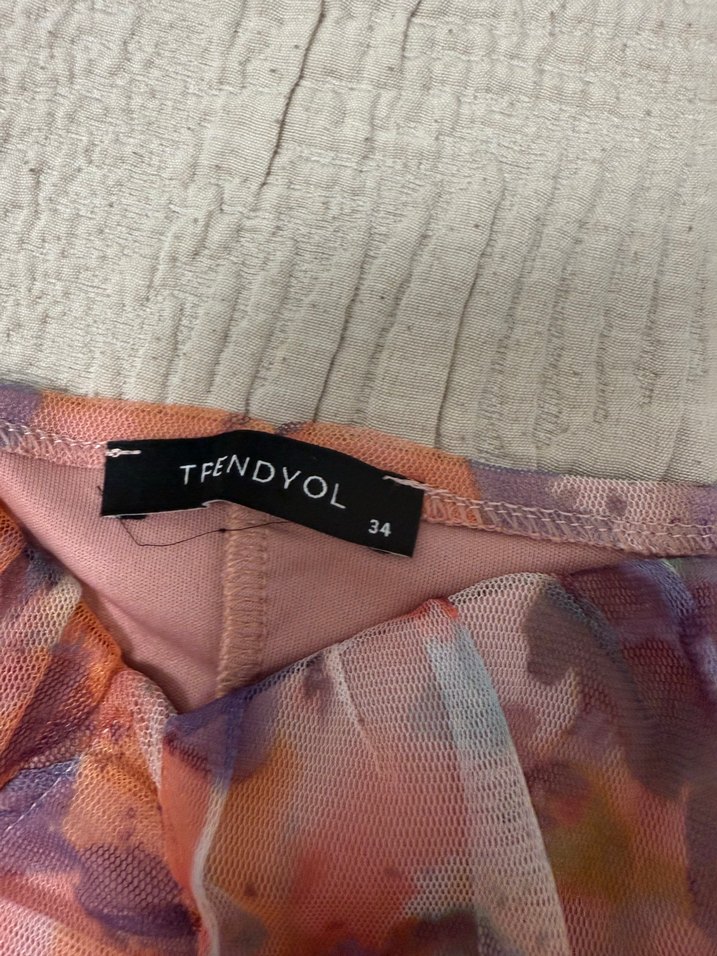 Trendyolmilla Kısa Kol Mini Bluz - Görsel 2