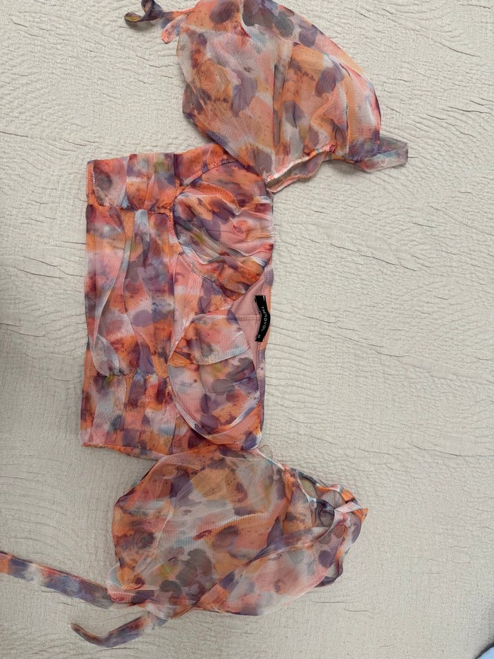 Trendyolmilla Kısa Kol Mini Bluz - Görsel 3