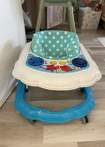 Renkli Mavi Bebek Yürüteci