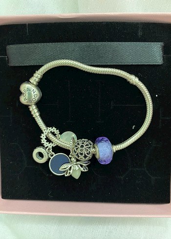 Pandora bileklik + charm