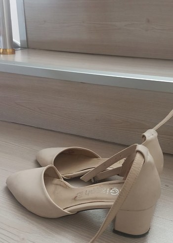 Bej Kadın Topuklu Günlük Ayakkabı - Görsel 3