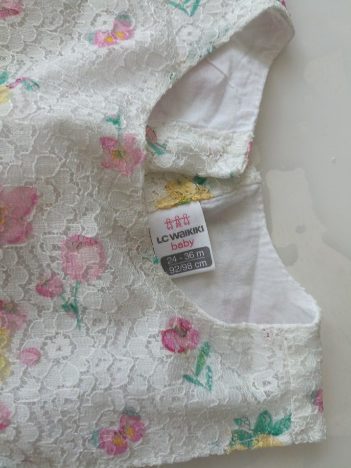 Kız Çocuk Beyaz Çiçekli Dantel Elbise - Görsel 3