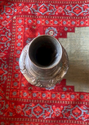 Bordo ve Gri Renkli Metal suluk