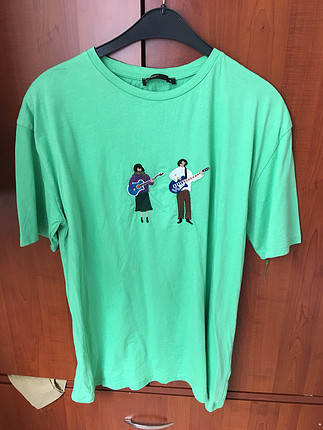 Yeşil tshirt