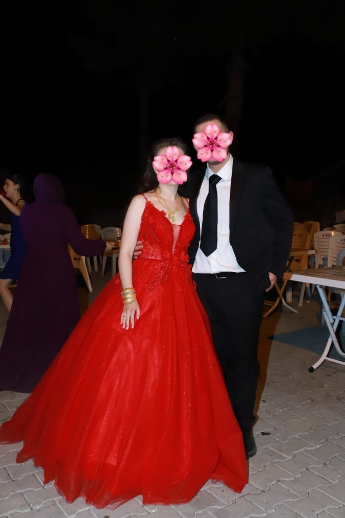 Kırmızı askılı abiye kınalık - Görsel 4