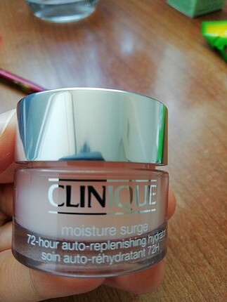 Clinique 72 saat etkili nemlendirici 15 ml 