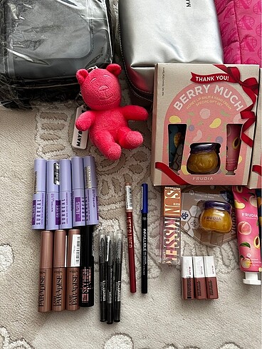 Maybelline frudia