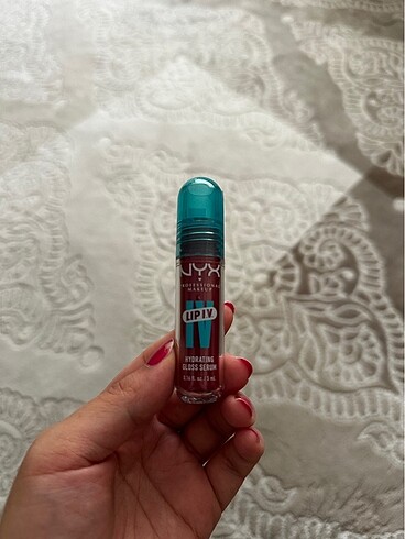 Nyx Lip ıv 10