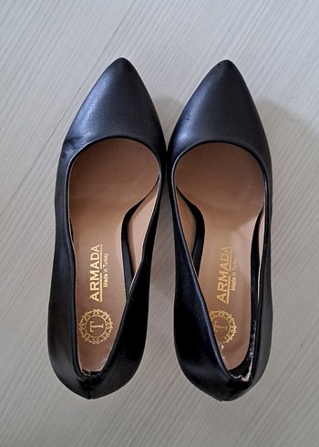 Siyah Stiletto Topuklu Kadın Ayakkabı