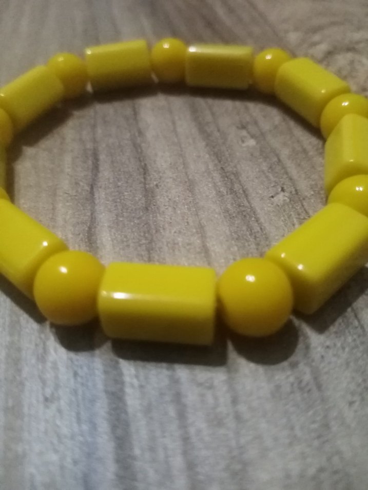 Sarı Boncuklu Bileklik - Görsel 2