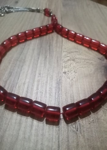 Kırmızı Tesbih - Görsel 2