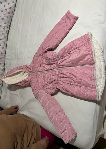 Kız Çocuk Pembe Peluş Detaylı Mont - Görsel 3