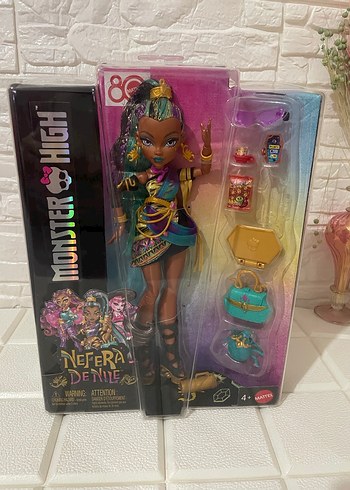  Beden Monster High Nefera De Nile Bebek