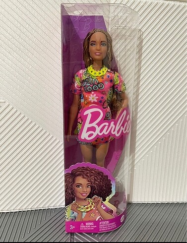 Barbie fashionistas kıvırcık