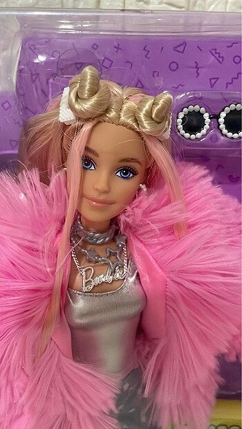 Beden Barbie extra 3 numara bebegi