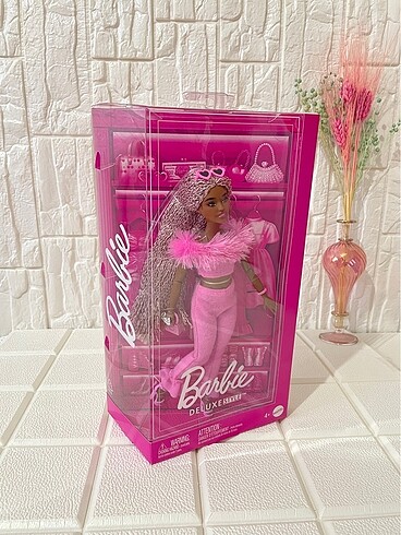 Beden Barbie Deluxe Style