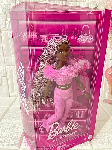 Beden Renk Barbie Deluxe Style