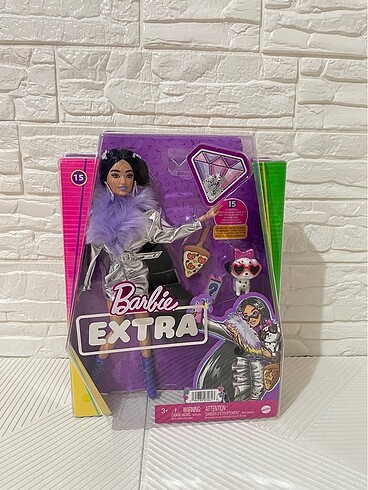 Barbie extra bebegi