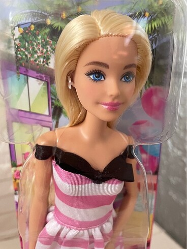 Beden Barbie 65.yil ozel pembe elbiseli bebek