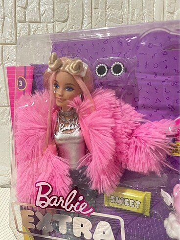 Barbie Barbie extra 3 numara