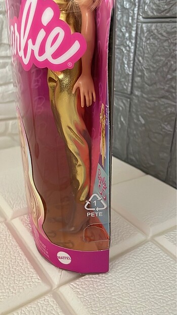 Beden Renk Barbie fashionistas