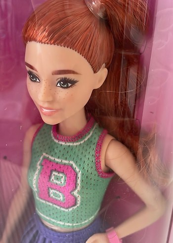 Beden Renk Barbie fashionistas