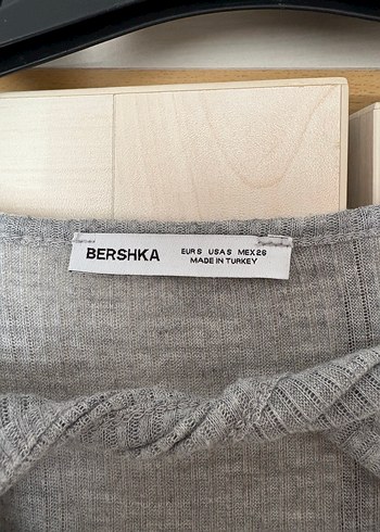 s Beden Bershka S beden üst