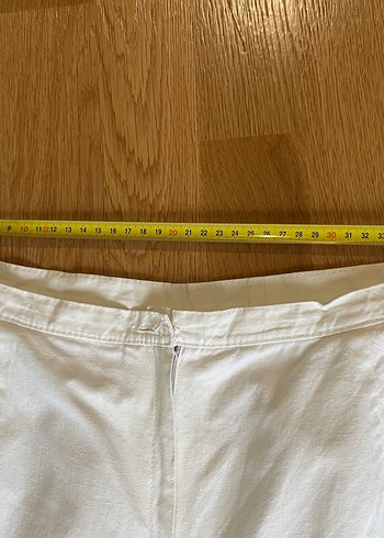 Beyaz %100 pamuk Kadın Bermuda Şort - Görsel 2
