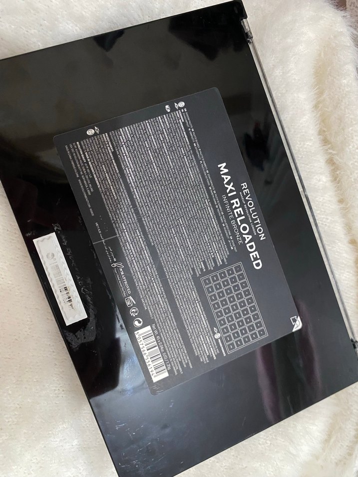 Çok Pigmentli Renkli Koyu Tonlu Göz Farı Paleti - Görsel 4