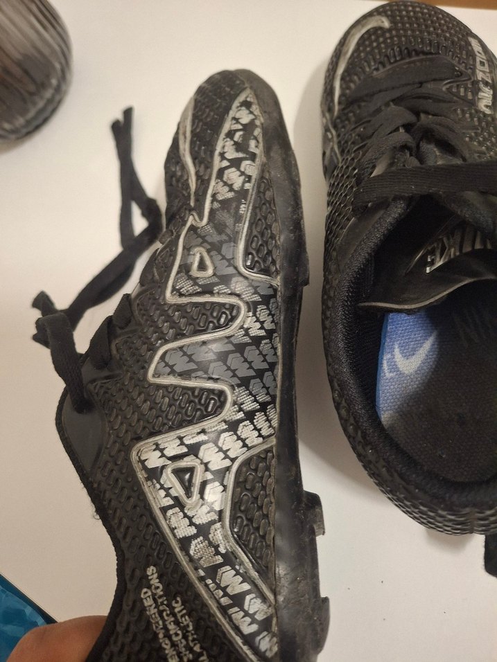 Gri Erkek Futbol Ayakkabısı Velcro Detaylı - Görsel 5