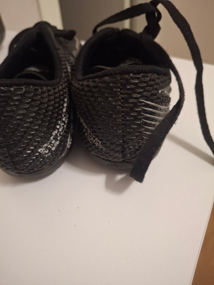 Gri Erkek Futbol Ayakkabısı Velcro Detaylı - Görsel 4