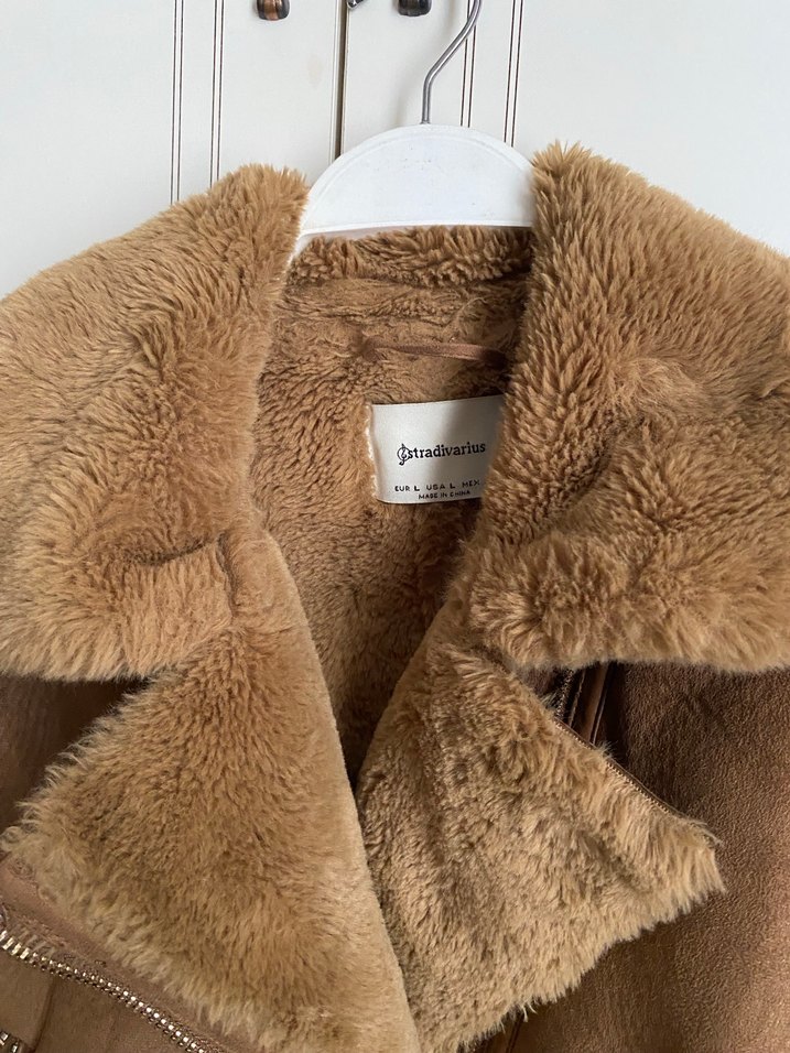 Kahverengi Süet Kürk Detaylı Kadın Ceket 
Stradivarius - Görsel 3