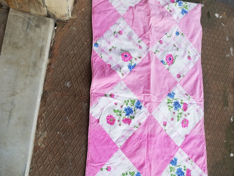 Pembe İşlemeli Beyaz El Yapımı Peçete - Görsel 5